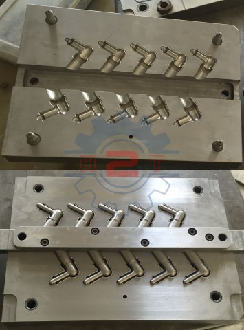 Air pipe rubber mould