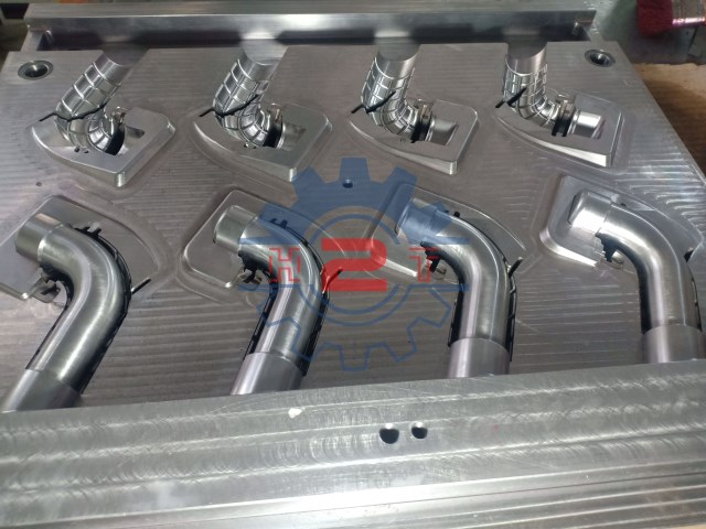 Rubber mould for motorcycle components